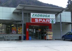 Trgovina Spar - Zadruga Foto